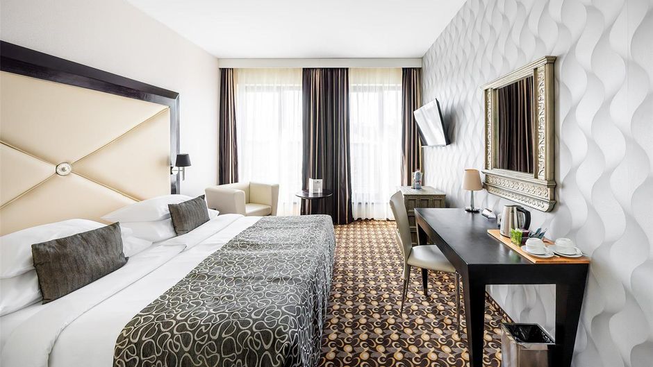 Grandior Hotel Prague Room