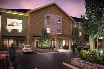 Ledgestone Hotel Billings
