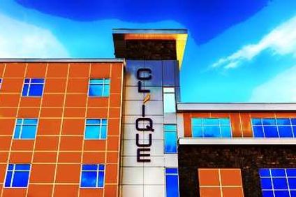 Hotel Clique Calgary Airport