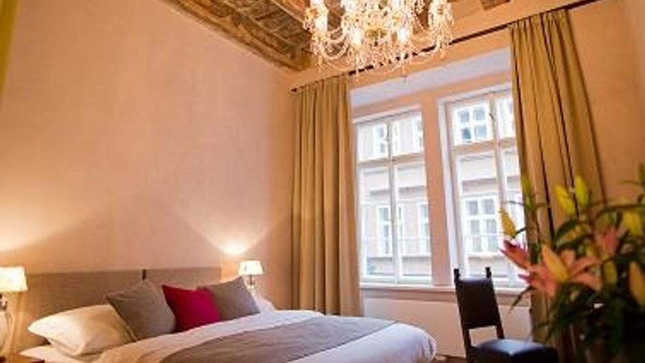 Hotel Golden Key Room