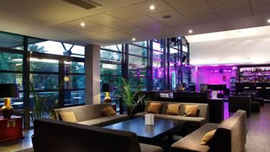 Forges Hotel Lobby
