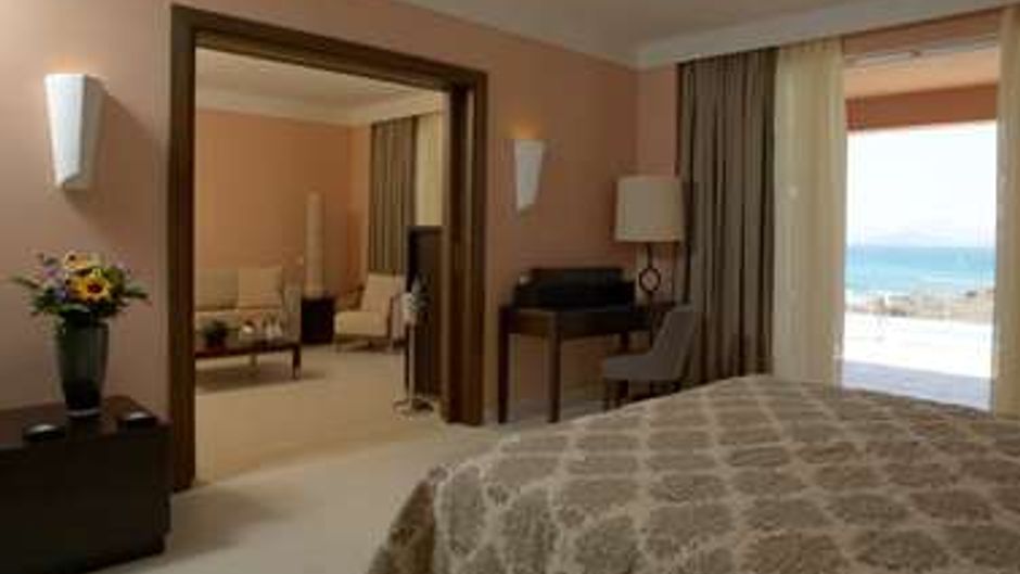 Helona Resort Room