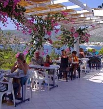 Kavos Bay Seafront Hotel