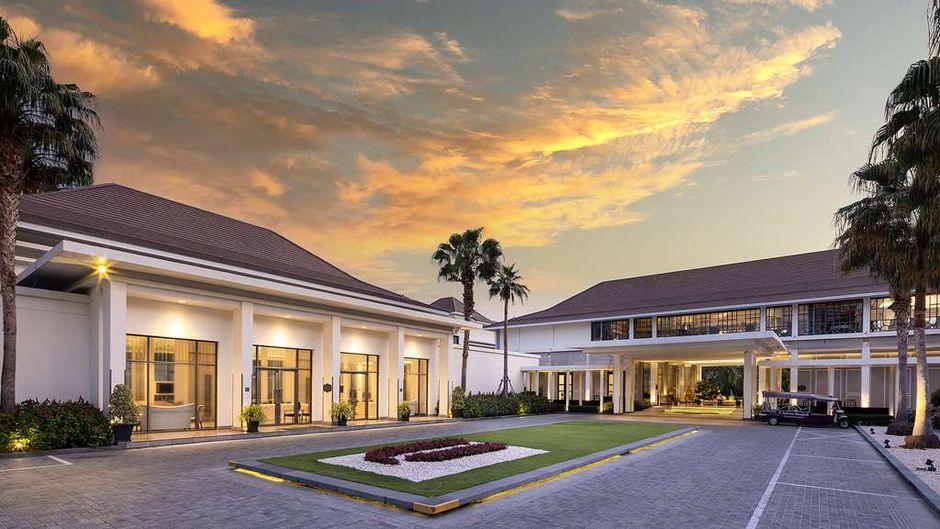 U Sathorn Bangkok Exterior