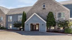 Baymont Inn & Suites Mequon/Milwaukee