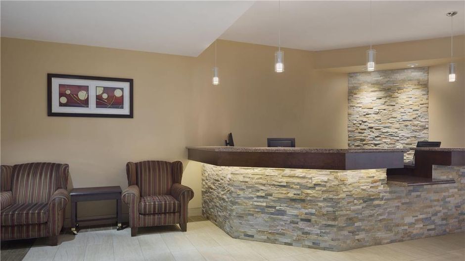 Days Inn Dalhousie Lobby