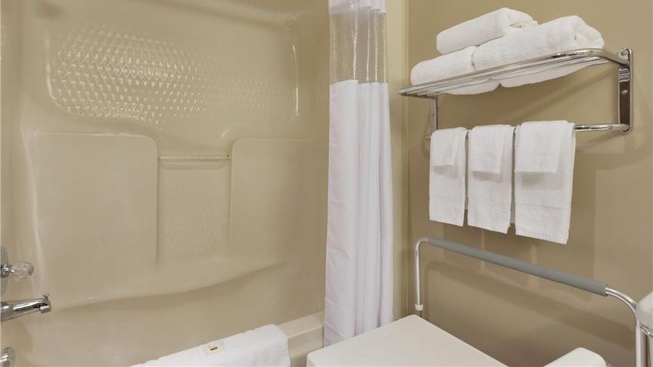 Days Inn Dalhousie Room