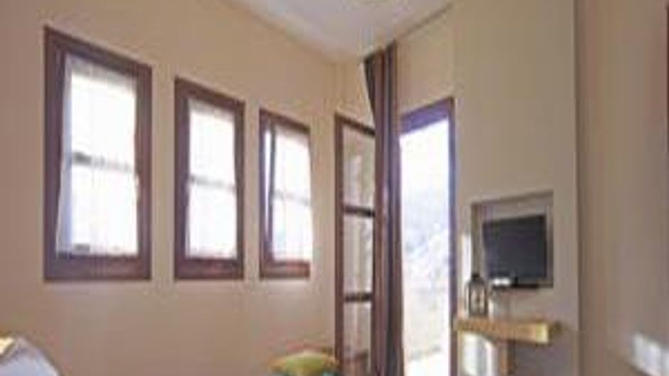 Pilion Terra Hotel Room