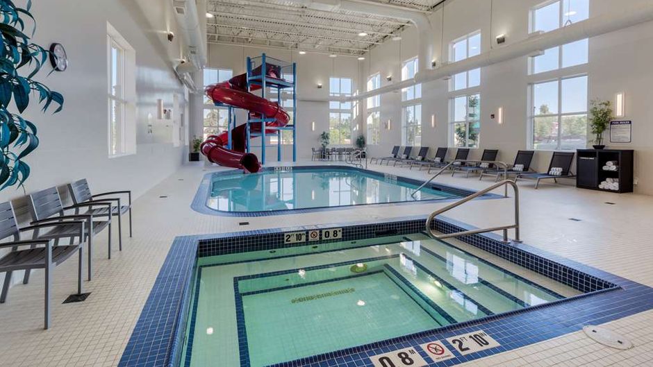 Best Western Plus Edmonton Airport Pool