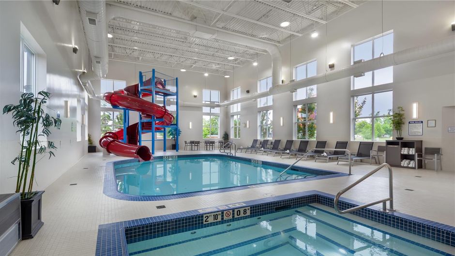 Best Western Plus Edmonton Airport Pool