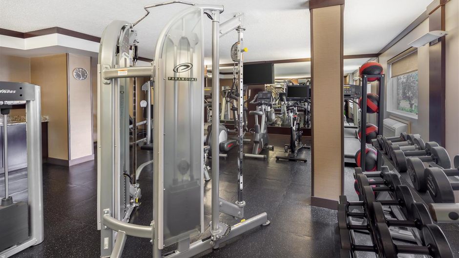 Best Western Plus Edmonton Airport Health