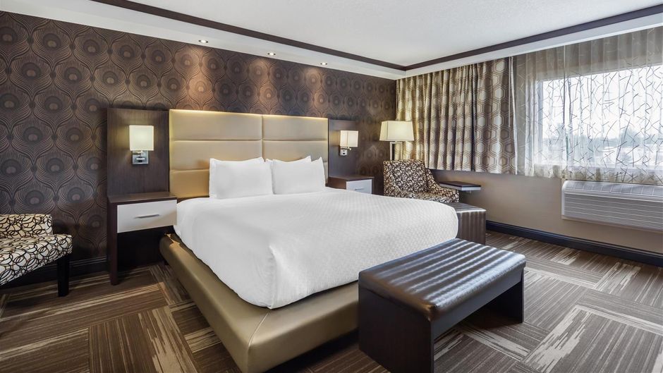 Best Western Plus Edmonton Airport Suite