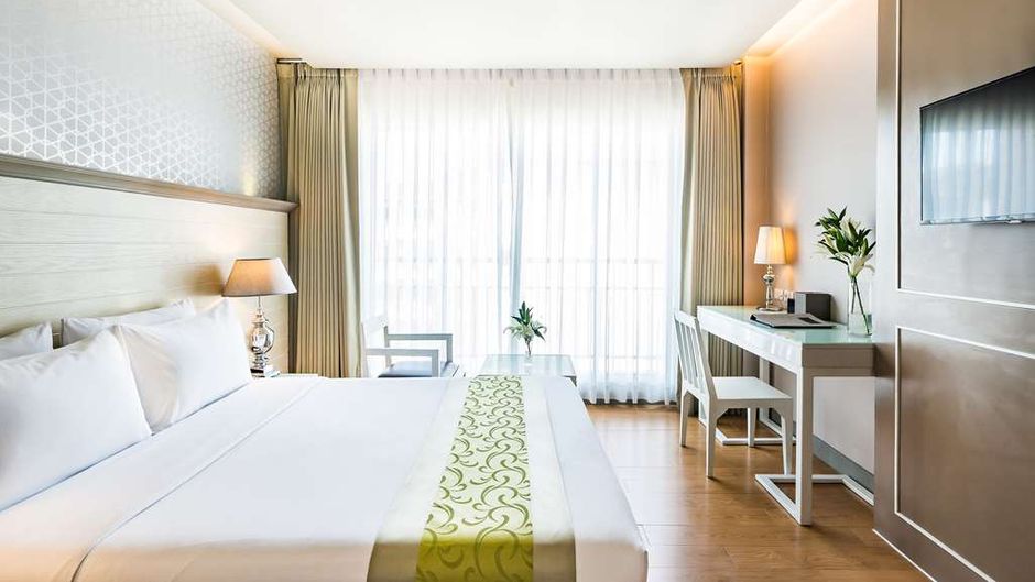 Best Western Patong Beach Room