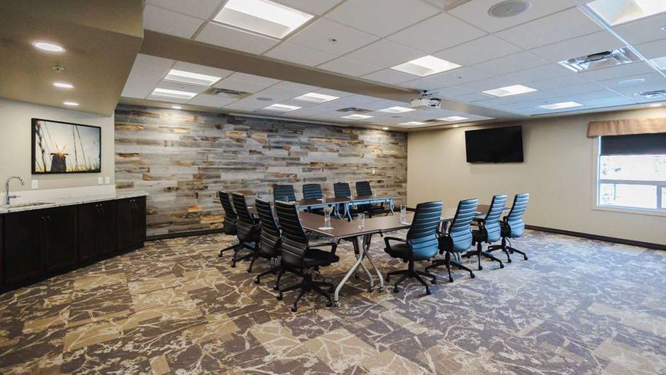 Best Western Plus Lacombe Inn & Suites Meeting