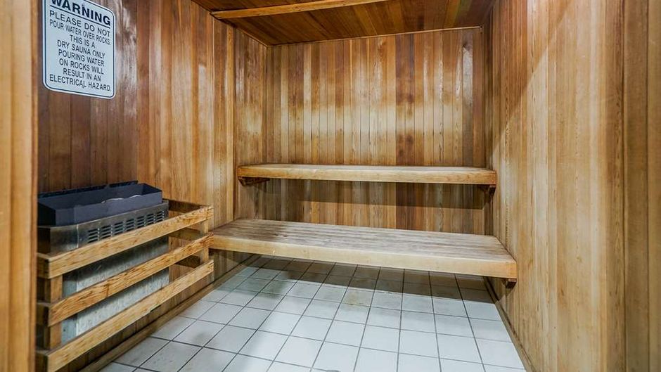 Best Western Peace Arch Inn Spa