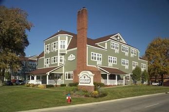 Ivy Court