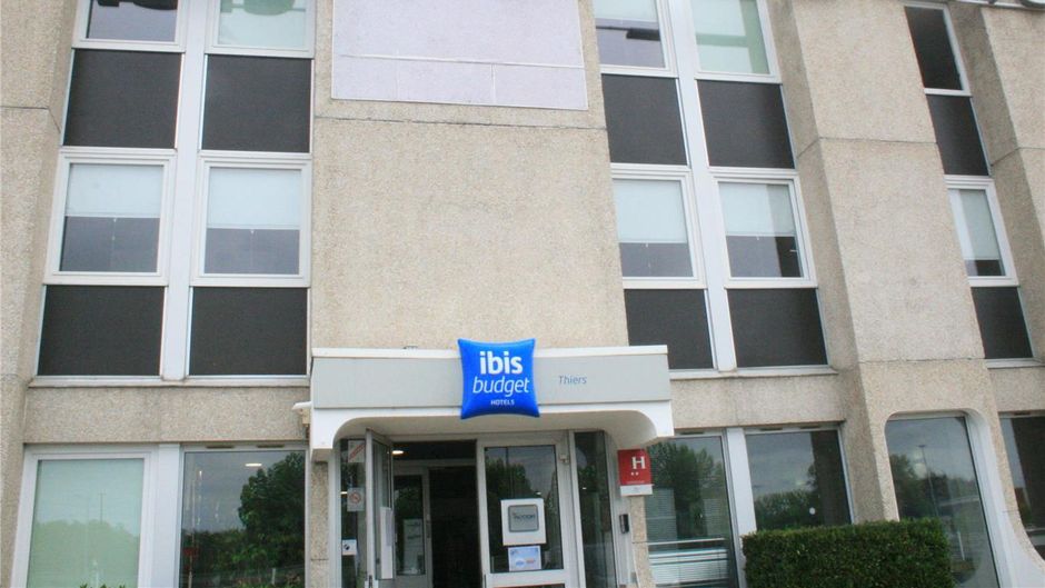 Ibis Budget Thiers Exterior