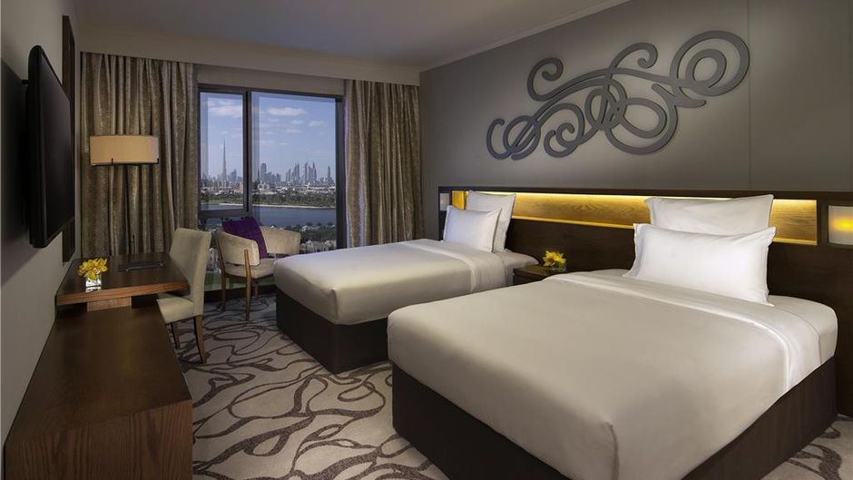 Pullman Dubai Creek City Centre Hotel Exterior