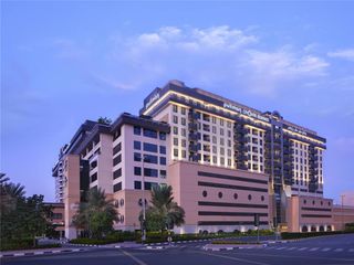 Pullman Dubai Creek City Centre Hotel