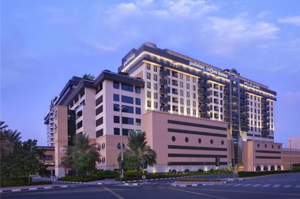 Pullman Dubai Creek City Centre Hotel