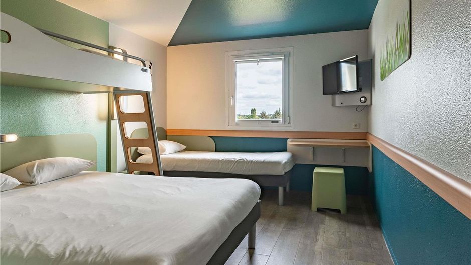 Ibis Budget Pontault Combault Marne la Vallee Exterior