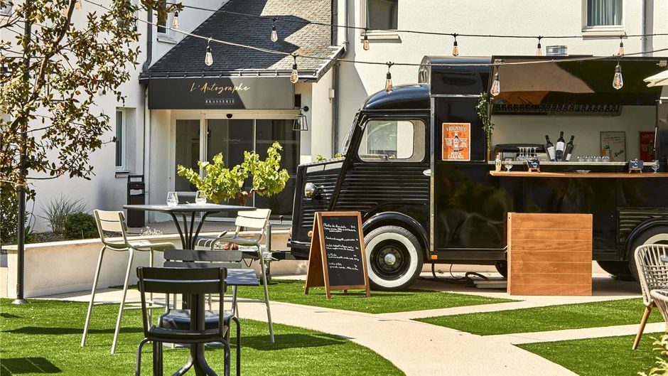 Ibis Budget La Roche Sur Yon Pool