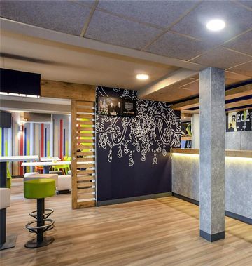 Ibis Budget Coutances