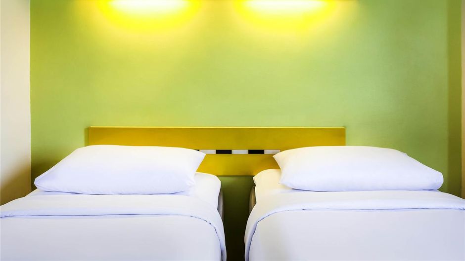 Ibis Budget Jakarta  Cikini Room
