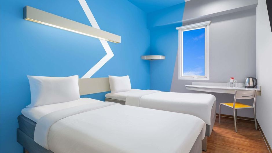 Ibis Budget Jakarta  Cikini Exterior
