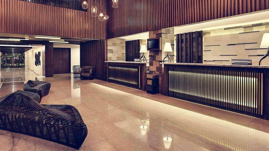 Mercure Bali Legian Exterior