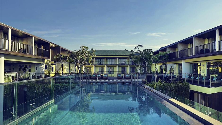 Mercure Bali Legian Pool