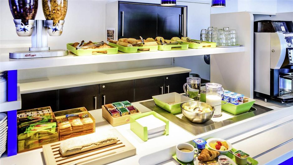 Ibis Styles Valenciennes Petite Foret Other