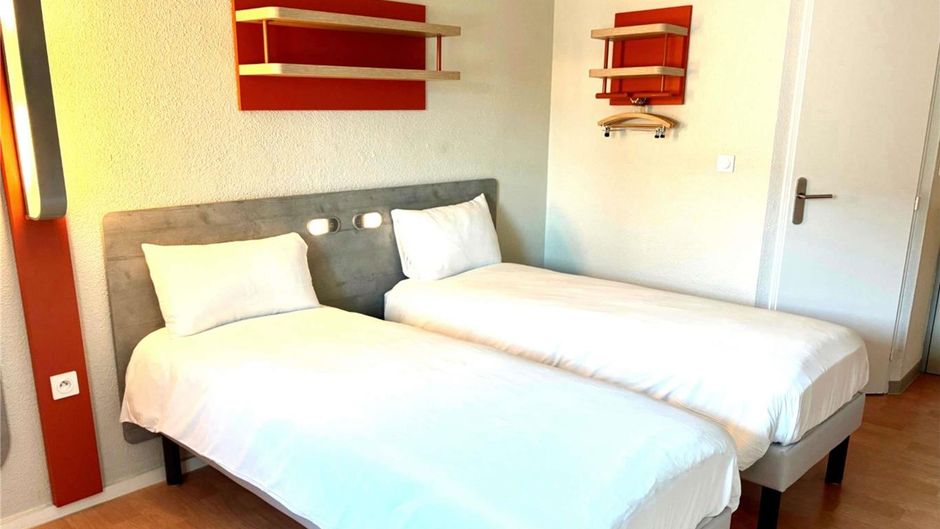Ibis Styles Valenciennes Petite Foret Room