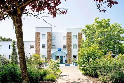 Ibis Styles Valenciennes Petite Foret