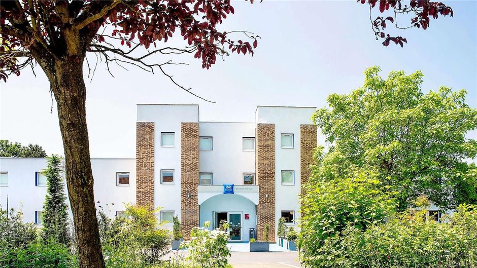 Ibis Styles Valenciennes Petite Foret Exterior