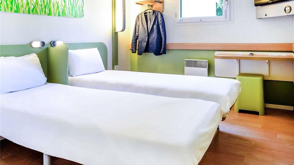 Ibis Styles Valenciennes Petite Foret Room