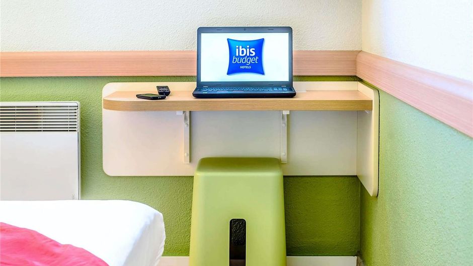 Ibis Styles Valenciennes Petite Foret Room