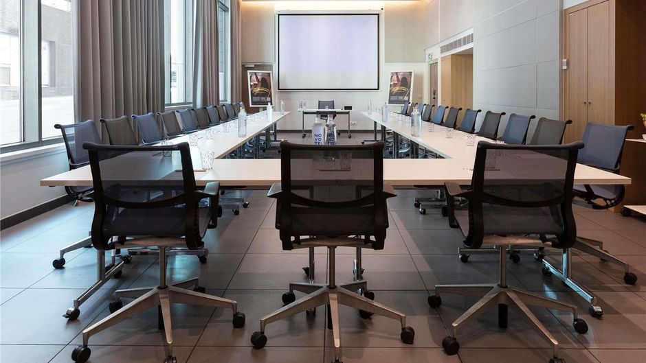 Novotel Paris Stade Basilique Meeting