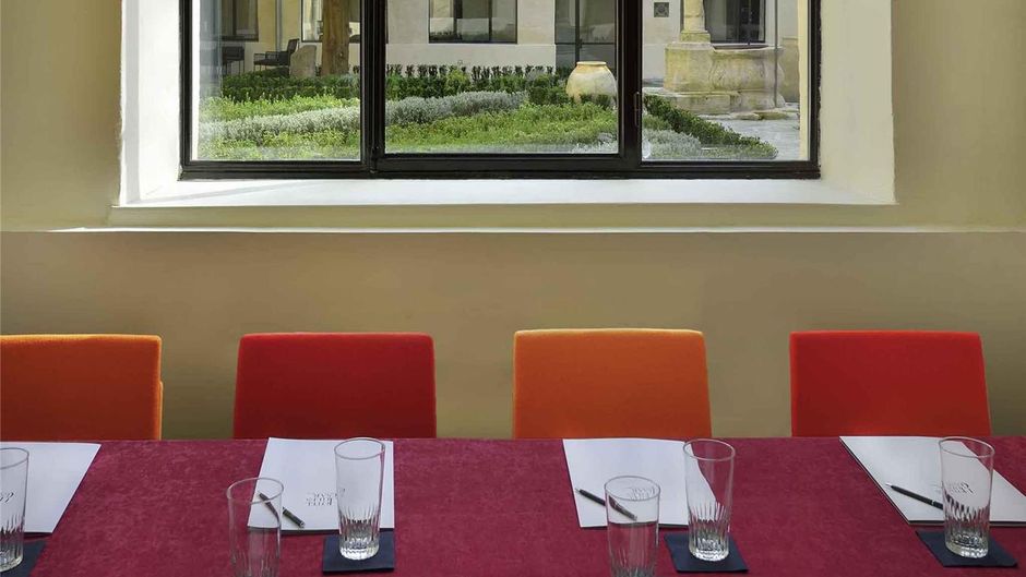 Hotel Jules Cesar Meeting