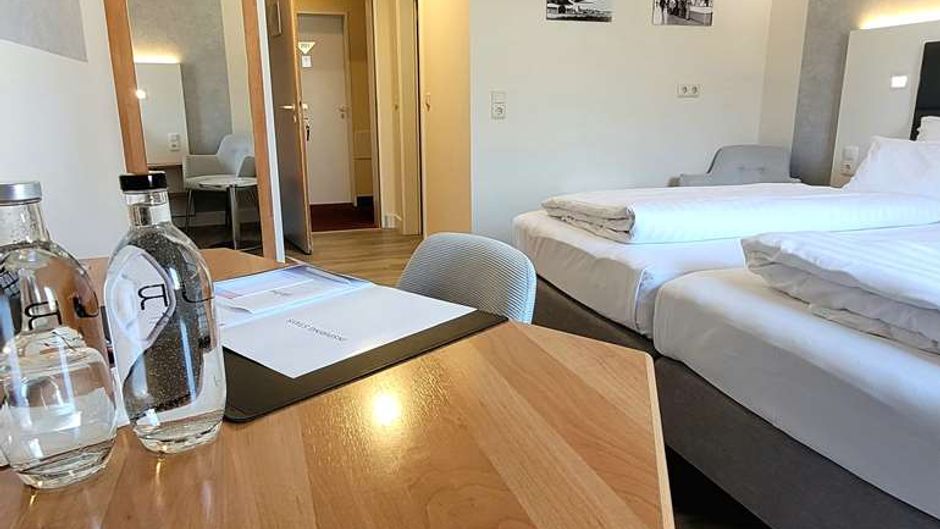 Tulip Inn Frankfurt Airport Room