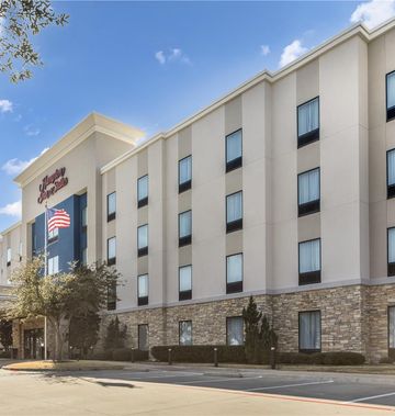Hampton Inn & Suites Dallas/Plano-East