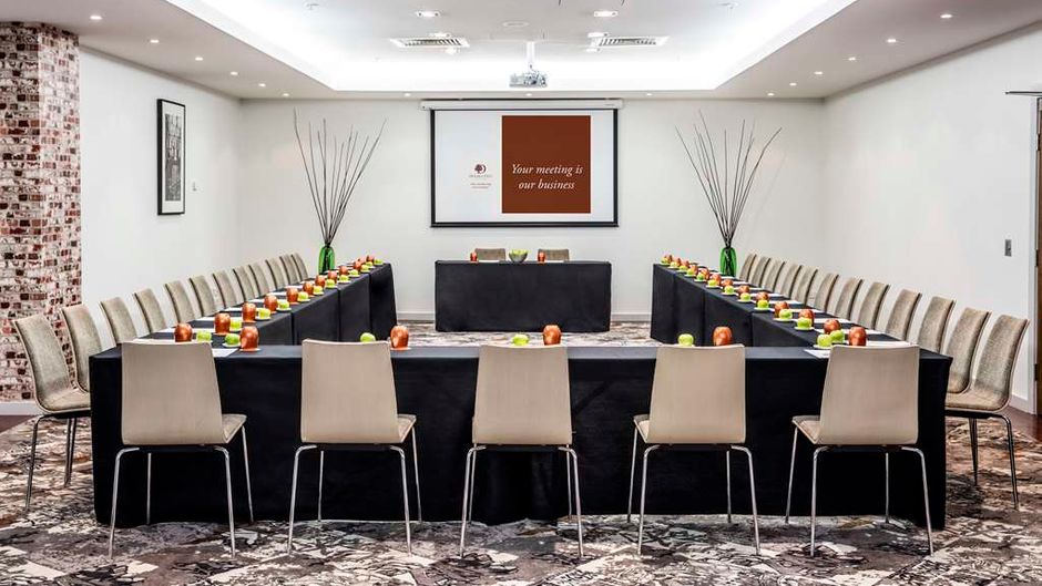 DoubleTree by Hilton, Flinders Street Meeting