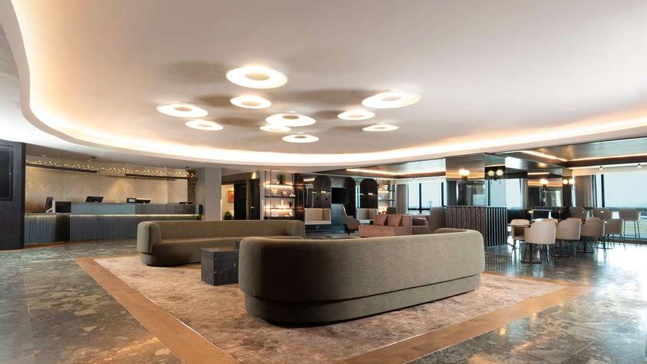 Hilton Mexico City Airport Lobby