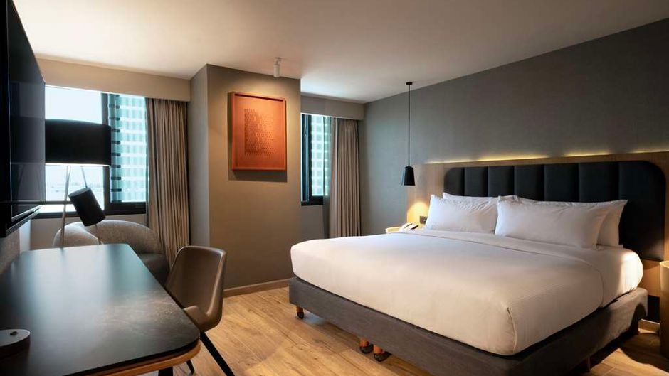 Hilton Mexico City Airport Room