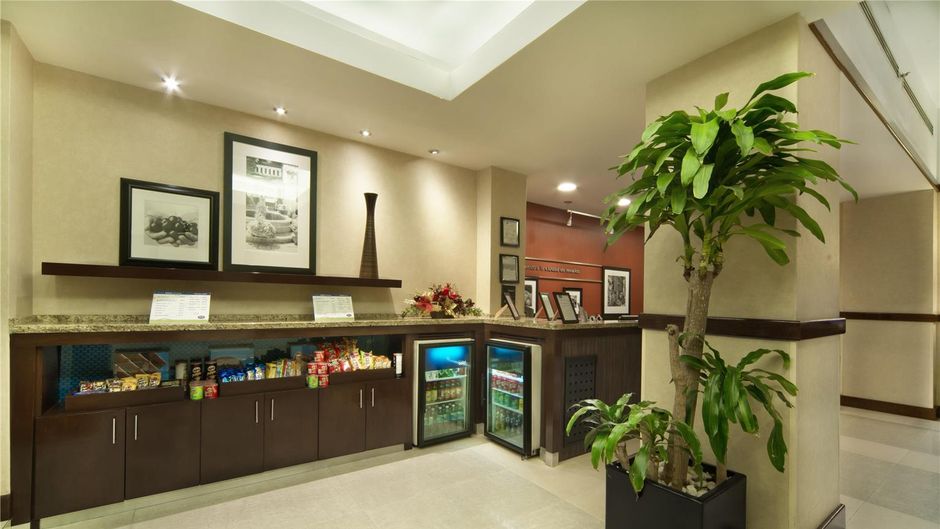 Hampton Inn & Suites Centro Historico Restaurant