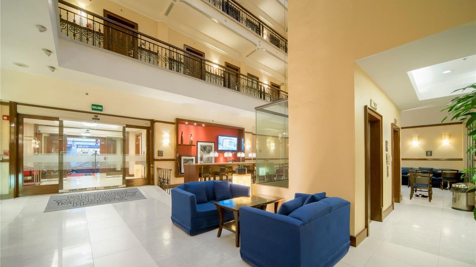 Hampton Inn & Suites Centro Historico Lobby