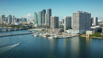 Doubletree by Hilton Grand Biscayne Bay