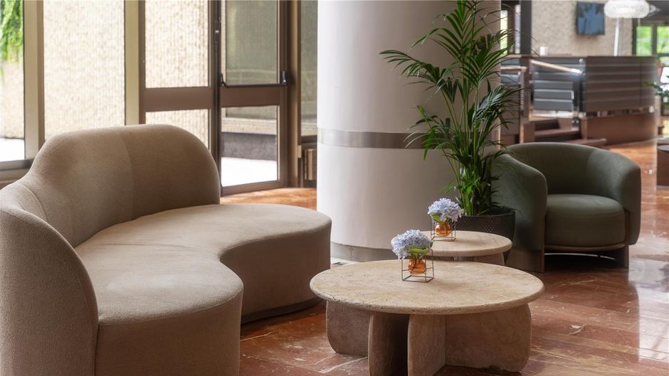 Hilton Strasbourg Lobby