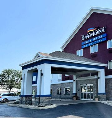 Baymont Inn & Suites Indianapolis NE