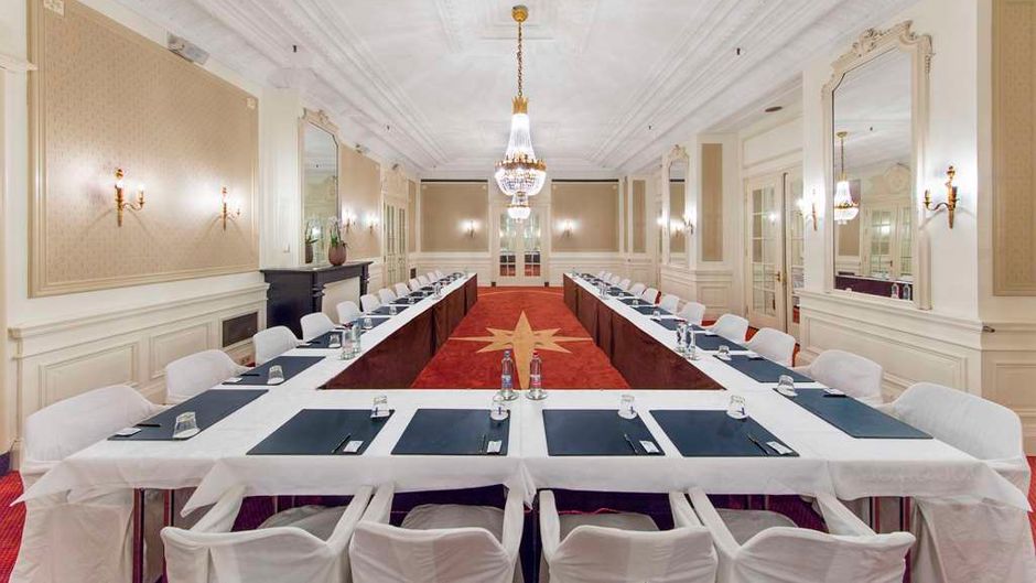 Grand Hotel Amrath Kurhaus, The Hague Meeting